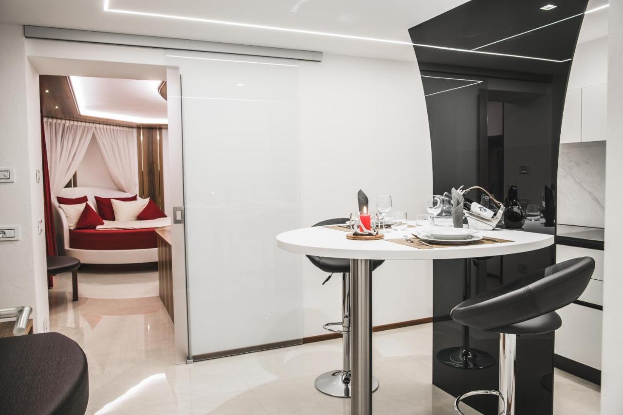 Apartments Villa Venezia Luxury Ортизеи Экстерьер фото